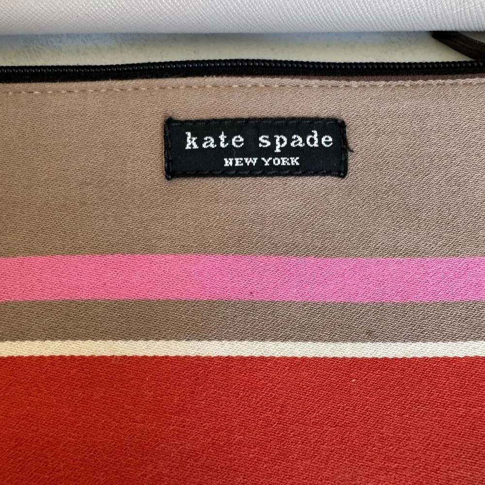 Kate Spade Bundle - Zippy Wallet/Wristlet & Zippered Pouch